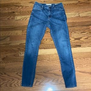 High rise skinny